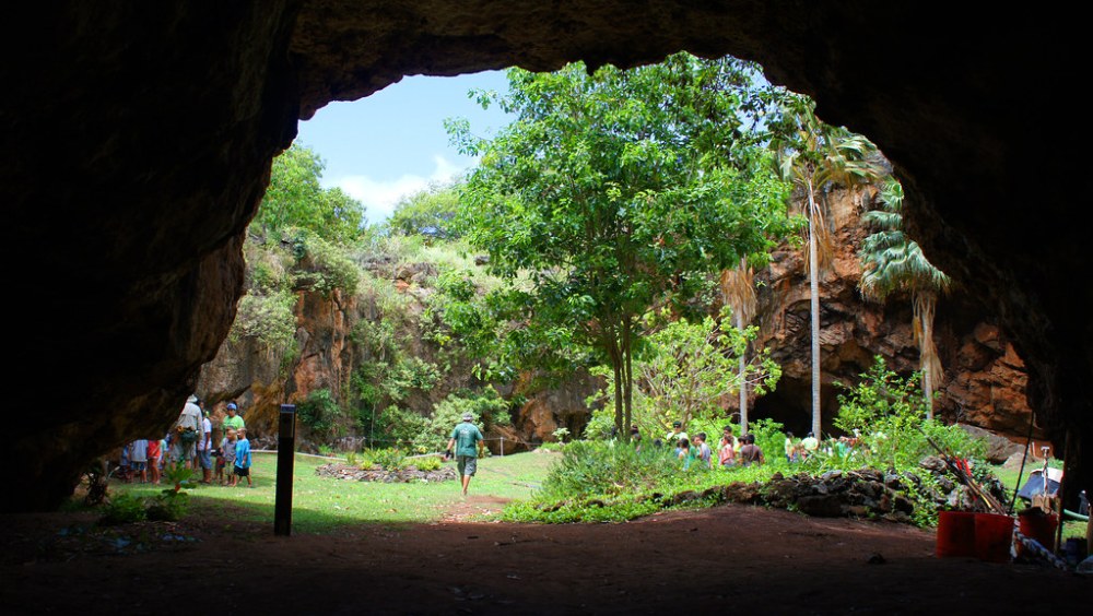 Makauwahi caves